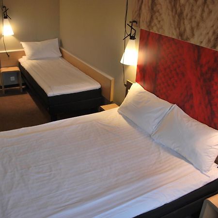 Sure Hotel By Best Western Spanga Exterior photo